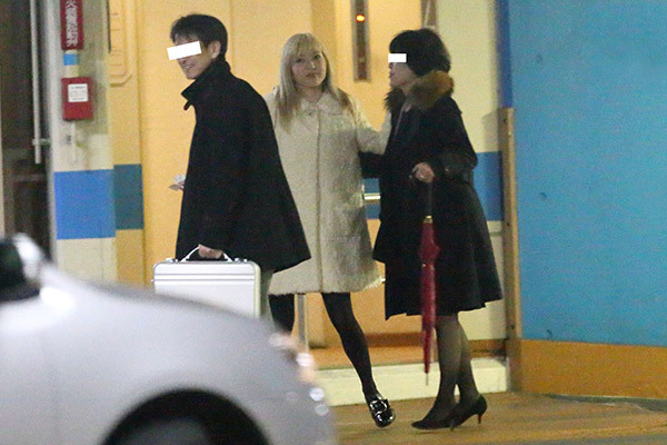 松田聖子　娘・神田沙也加の“大切な日”にはいつも不在だった