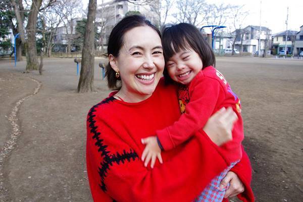ダウン症のある子持つ母親が受けた「小池都知事の後押し」