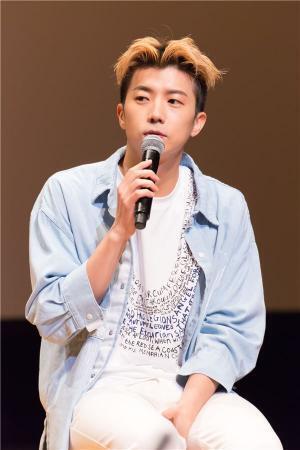 2PMがファンミでぶっちゃけた！“運動音痴”も明らかに!?