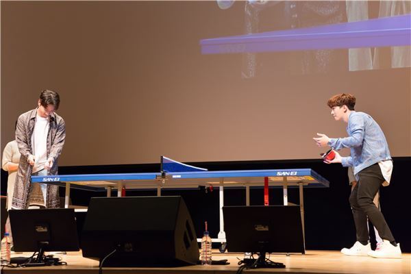 2PMがファンミでぶっちゃけた！“運動音痴”も明らかに!?