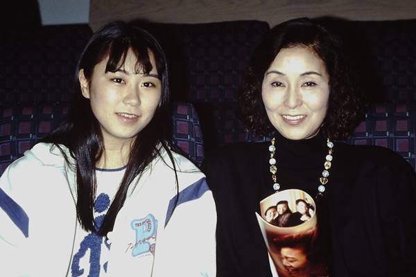 野際陽子さん 娘も移籍…がん闘病中始めていた“決意の終活”