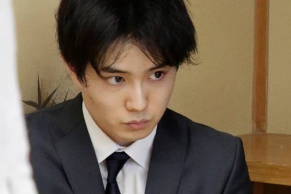 藤井四段の次戦相手！佐々木五段が「イケメンすぎる」と話題