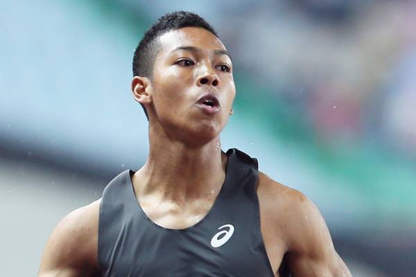 サニブラウン「夢の9秒台」へと導くスパルタ母の“神人脈”