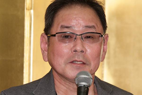 ベンガル「別居して9年に…」妻が認めた朝加真由美との不倫