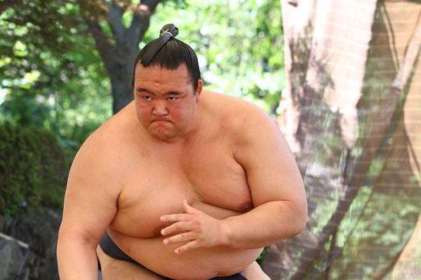 稀勢の里　相撲のため…横綱昇進に秘められた「恋人との別れ」