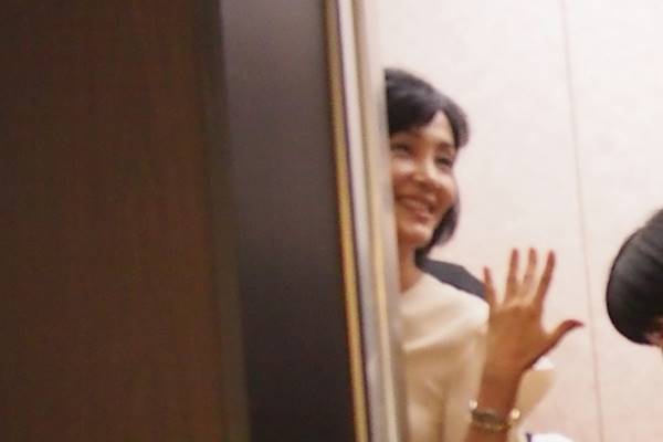 南果歩　左手薬指に指輪なし…隠し続けた8キロ激やせの苦悩