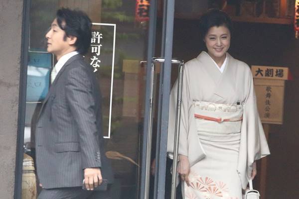 片岡愛之助　結婚1年…“献身妻”紀香に隠れてドラクエ三昧