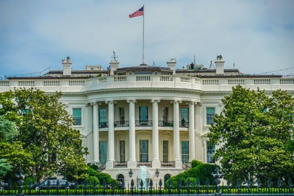 トランプ米大統領「慰謝料400億円」夫人と交わした離婚の条件