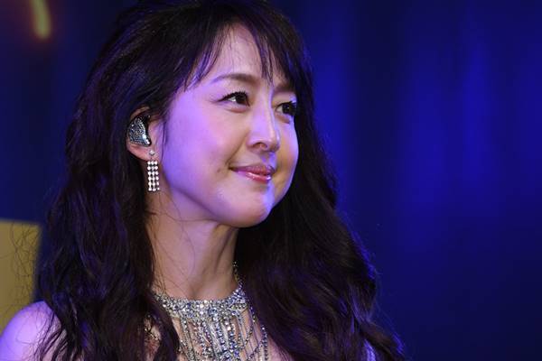 Wink復活で注目される相田翔子と鈴木早智子の対照的な人生