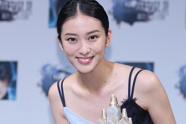 小籔千豊 武井咲結婚をSNSで祝福もフライング投稿で記事削除