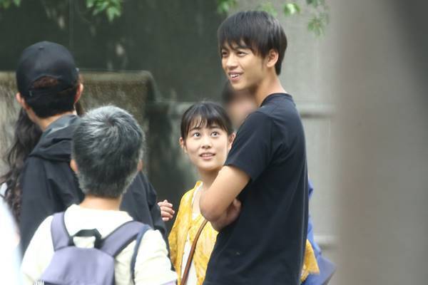 竹内涼真　お忍びで通う夜の定番　3,980円焼き肉に隠れ家バーも