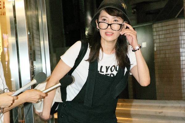 鈴木砂羽“土下座降板”だけじゃない！共演者凍った激昂騒動