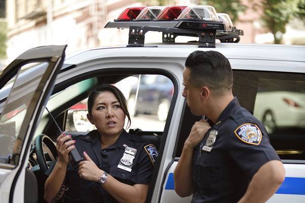 貧困と暴力からNYと娘を守る！日本女性の現地警察の決意