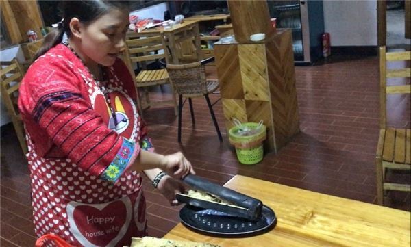 中国の秘境「長髪村」でホンヤオ族に出会う