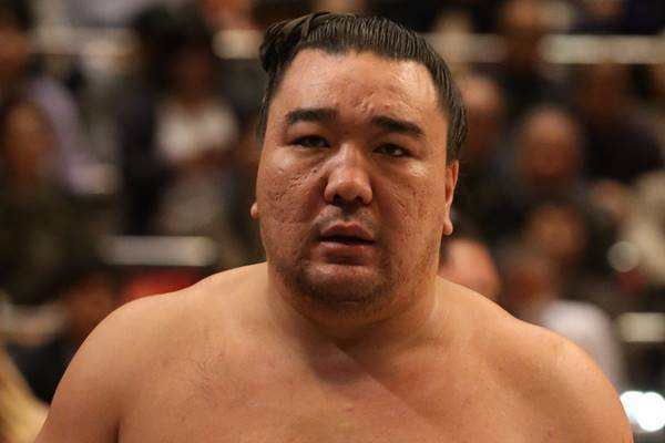 日馬富士　10年来の恩人が語った引退会見当日の“深夜の電話”