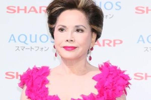 デヴィ夫人がイケメンすぎる孫を披露「まるで宝物のよう」