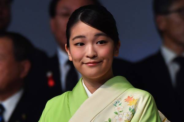 眞子さま赤面させた仰天質問「Perfumeのあ〜ちゃんに似てる」