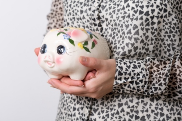 夫と不仲女性は900万貯める!?　夫婦関係危機がへそくり動機に