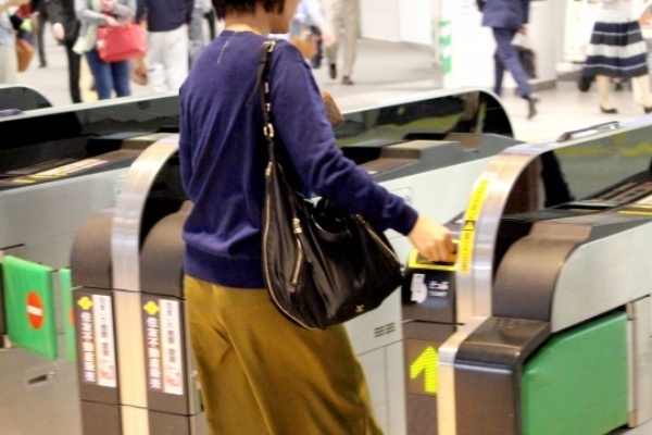 メインの楽天カードと持つべき「サブカード」のおすすめ3