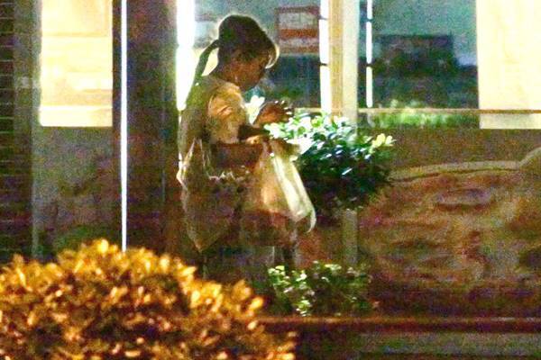 高橋真麻 会食後に弁当注文！爆食い止まらず歩き食いして帰る