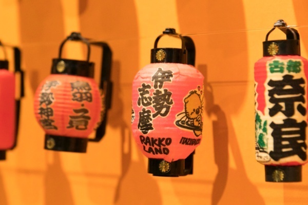 もはや絶滅危惧種!?修学旅行で一度は見た「郷土玩具」の数々