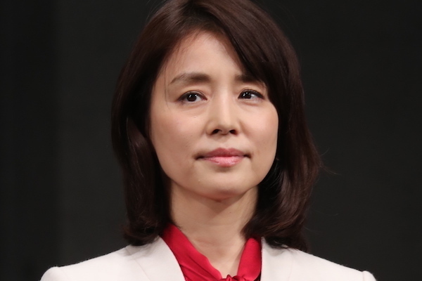 石田ゆり子もインスタ休止宣言 芸能人に広がるSNS疲れの波