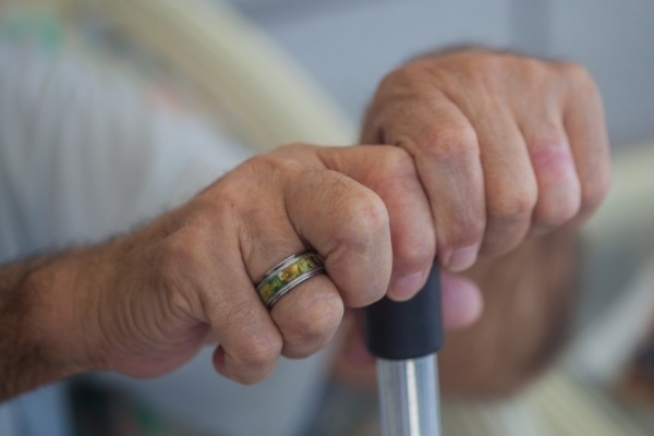 行政を頼るときは遠慮するな！2040年代、正しい“幕の引き方”