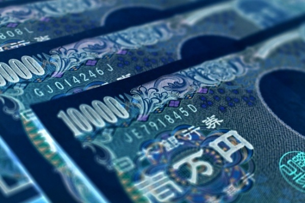 契約した本人は責めない！銀行“悪質販売”から親を守る術