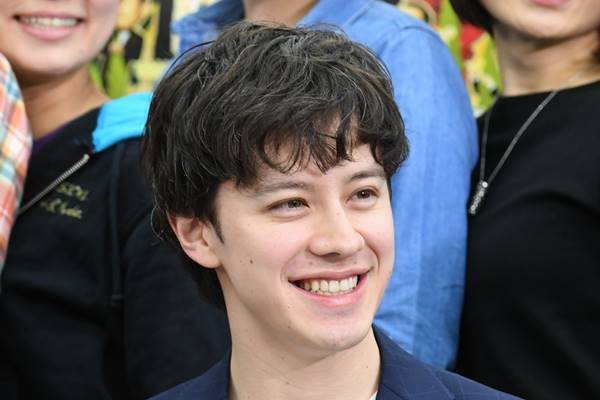 ウエンツ瑛士と小栗旬が明かした本音が「心にしみる」と話題