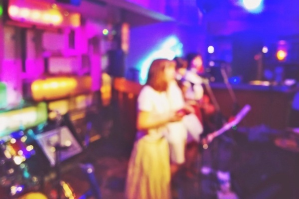 新人賞総なめアイドル桑田靖子 「ライブの世界」に生きる今