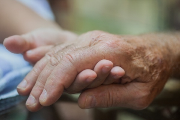 「ポスト百恵」大沢逸美 母の介護で培った経験と度胸