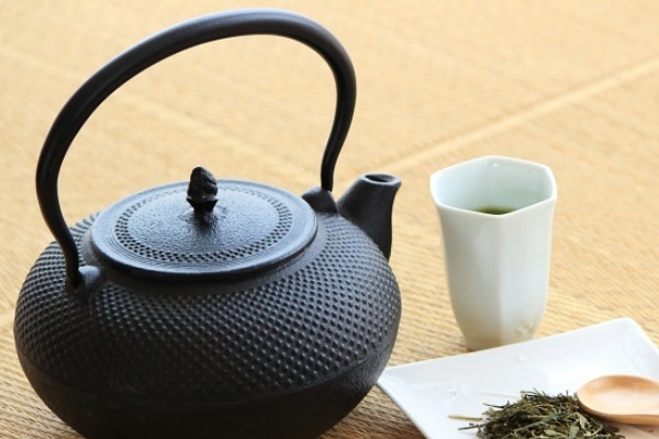 減量の専門医が開発した「緑茶コーヒー」のダイエット効果がすごい