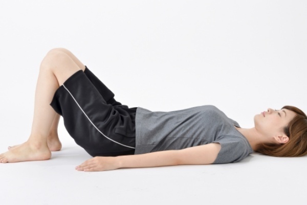 股関節の専門家が伝授！衰えを防ぐ「おしりエクボ体操」