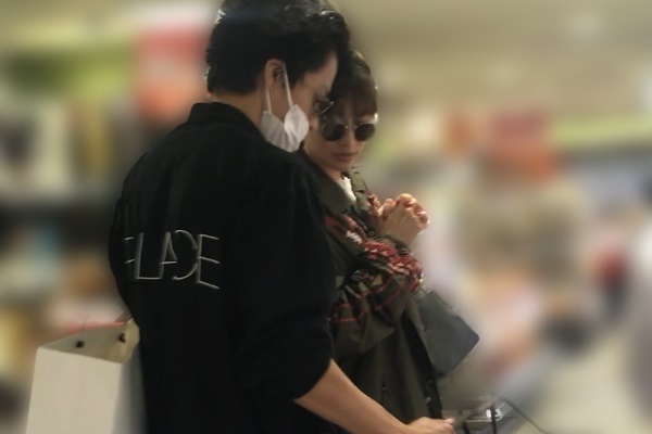 小栗旬 来年ハリウッドへ！一家でLA移住、すでに何度も渡米