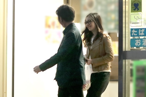 佳子さま笑顔にしたイケメンの正体…黒衣のナイトは皇宮護衛官