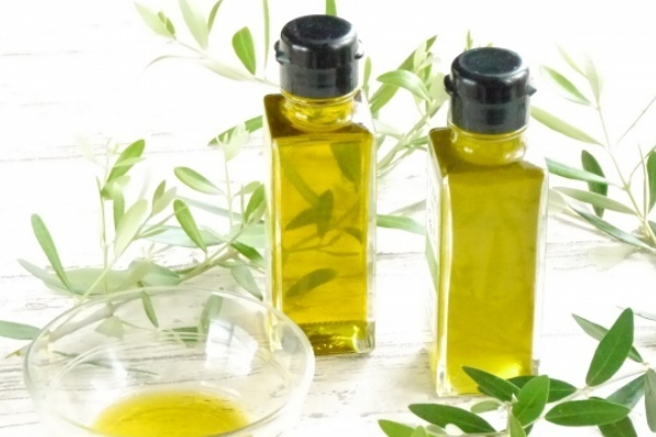 女性がん死亡率1位「大腸がん」を防ぐオリーブオイル食