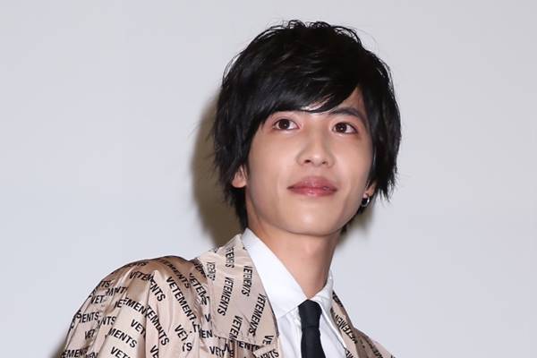 志尊淳が米津“玄鰤”に！歌う姿がかわいいと好評で9万回再生