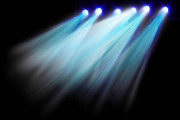 滝沢秀明 最後のanan表紙が「素晴らしい顔」と大反響