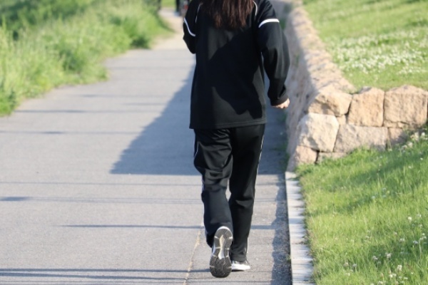 “冬デブ”回避するために実践すべき心構えを医師に聞いてみた