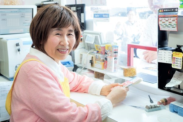 がん克服の後にふたたび5億円が！宝くじ販売員語る“億の秘訣”