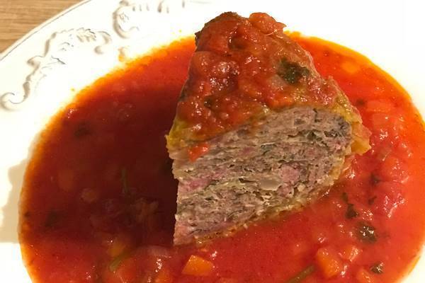 キャベツケーキのトマト煮込み（辻仁成「ムスコ飯」第154飯レシピ）