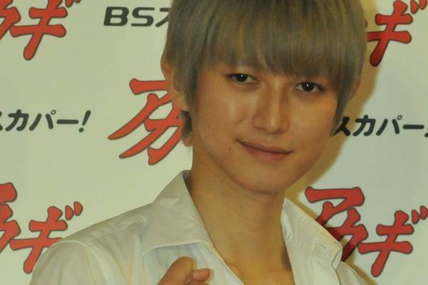 本郷奏多　潔癖症でも握手会が「笑顔で神対応」と絶賛の声