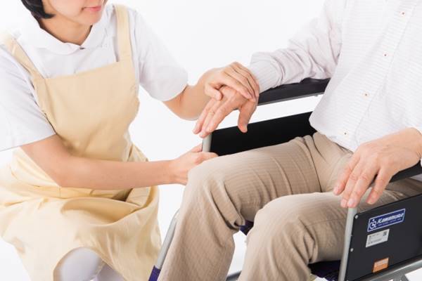 死去まで2千500万円「高齢者向け住宅」はサービス過剰に注意