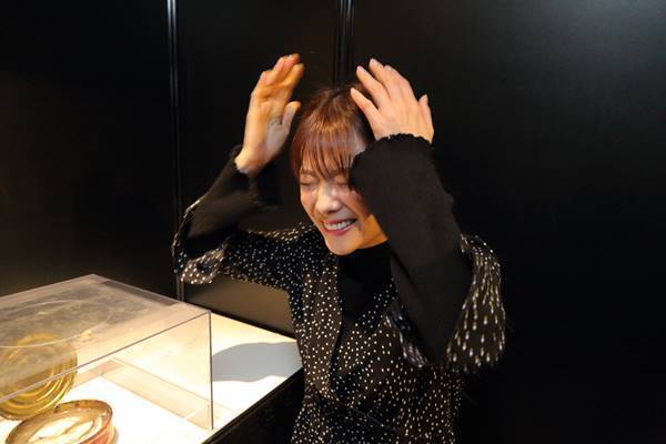 重盛さと美が「臭豆腐」に挑戦…衝撃のコメント飛び出す