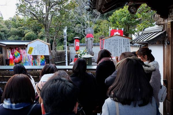 女優・名取裕子も絶賛…願いが叶う「鈴虫寺」大人気の秘密