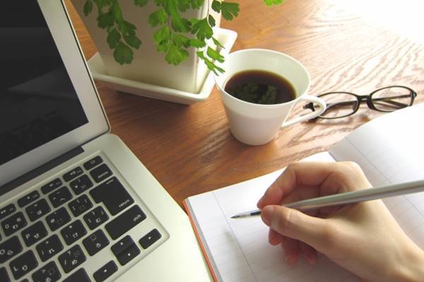 エンディングノートに書いておきたい没後のパソコンの取り扱い