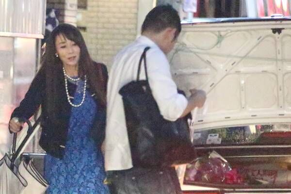 芸能界に到来する新婚バブル 浅野ゆう子に意外なオファーも 18年2月15日 ウーマンエキサイト 1 2 芸能界に到来する新婚バブル 浅野ゆう子に意外なオファーも 18年2月15日 ウーマンエキサイト 1 2