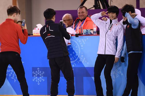 羽生結弦の争奪戦が全国で過熱「今最もファン呼べる日本人」