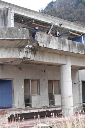 石巻市「大川小」遺族、震災以後の「卒業生スライド」封印に激怒