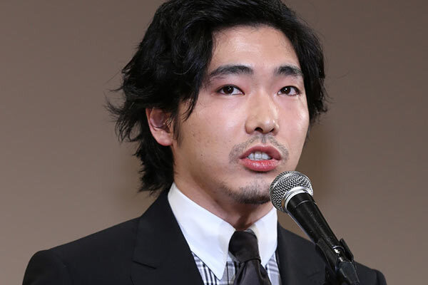 柄本佑明かす「妻・サクラは映画に行きなと言ってくれるけど」